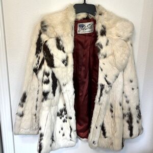 Vintage Jet Set of California 100% Real White Spotted Rabbit Fur Coat